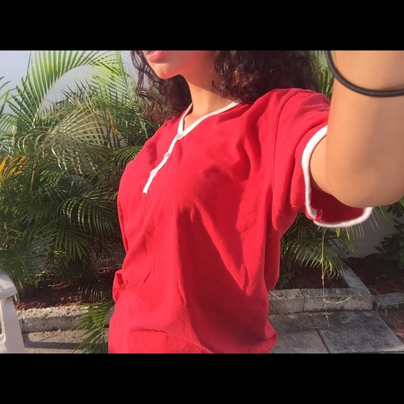 AMERICAN APPAREL RED & WHITE BUTTON UP basic Tee - Picture 2 of 5